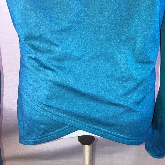 Sm Fabletics kimmy baltic teal green perfect condition performance track jacket - Picture 7 of 15